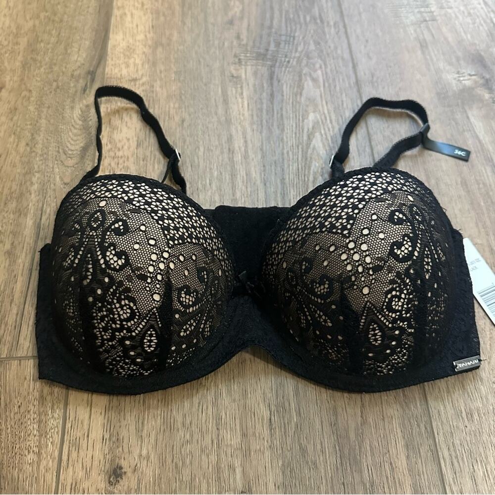 NWT!! Tahari Elegant Black Lace Bra, Feminine,‎ Sexy, Lingerie, 36C